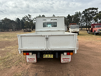 Isuzu NNR Tipper 2012 - White 6.jpeg